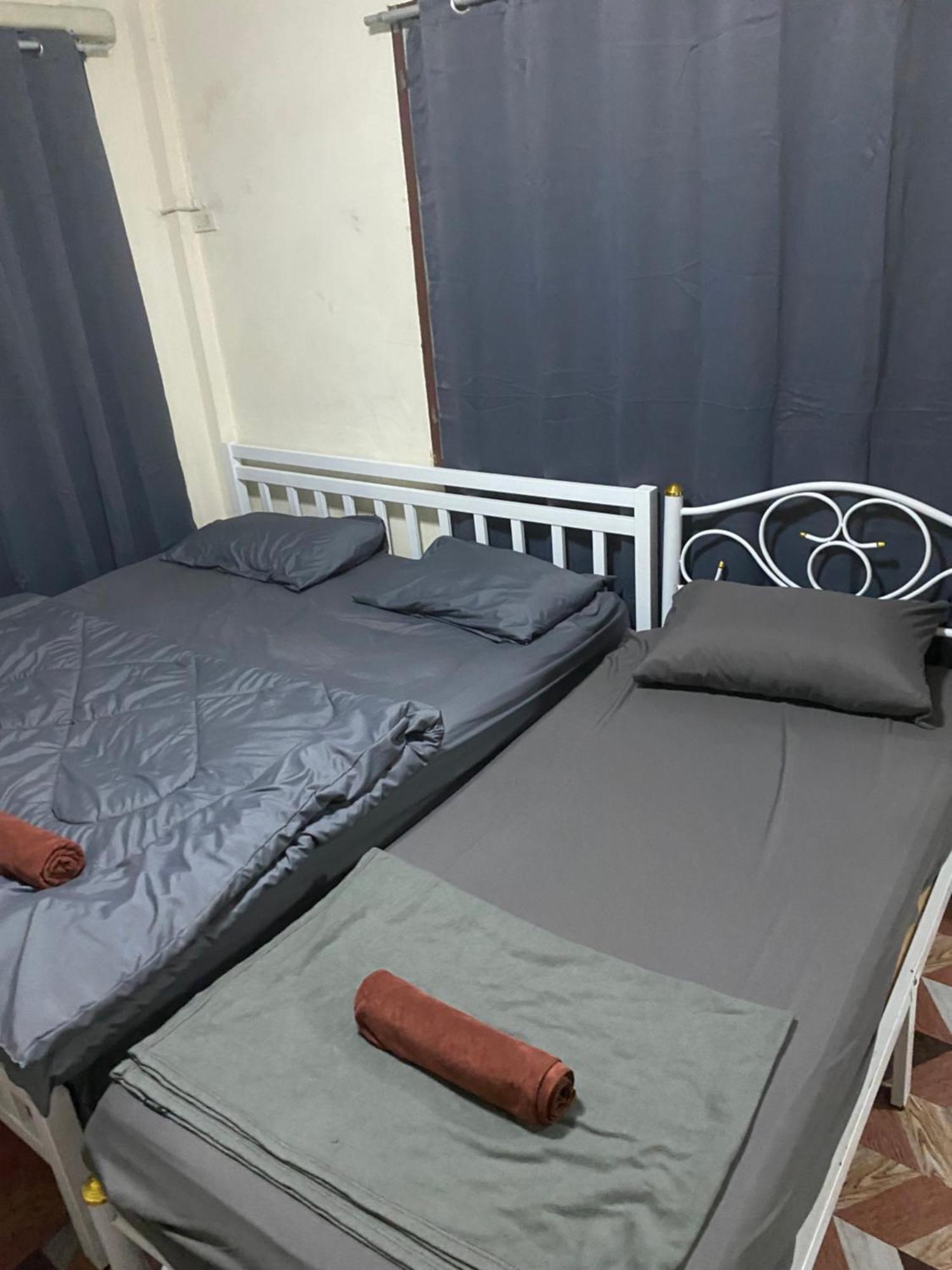 Sleep Break Hostel Sathon 曼谷 外观 照片