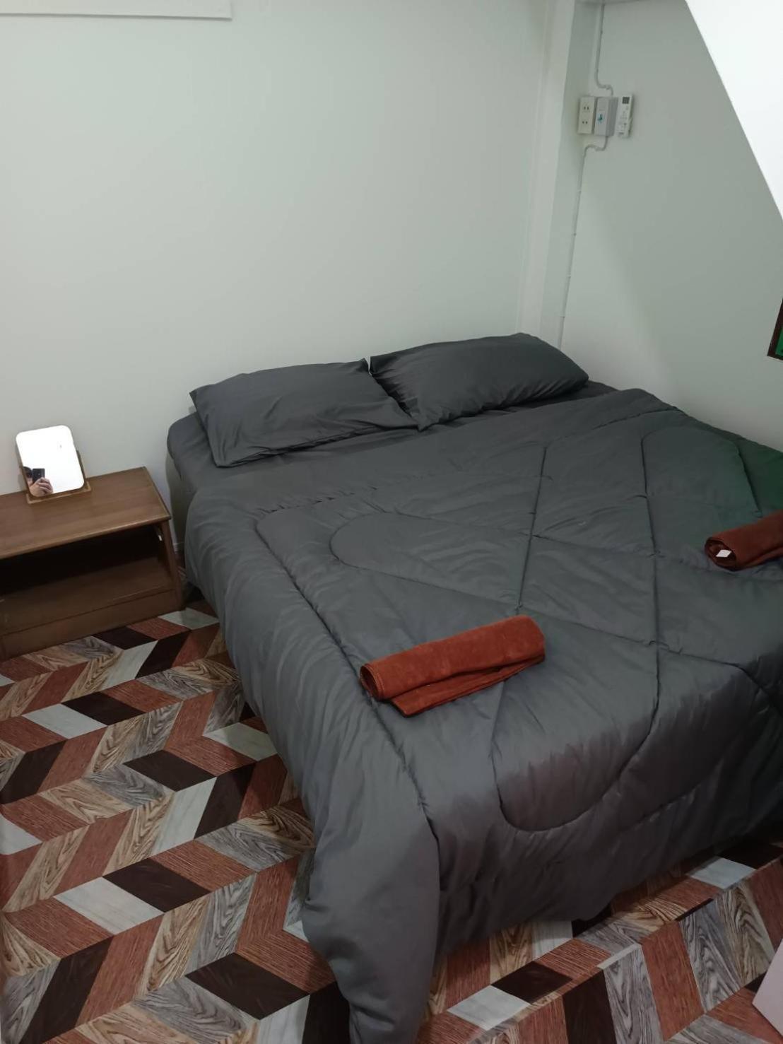 Sleep Break Hostel Sathon 曼谷 外观 照片