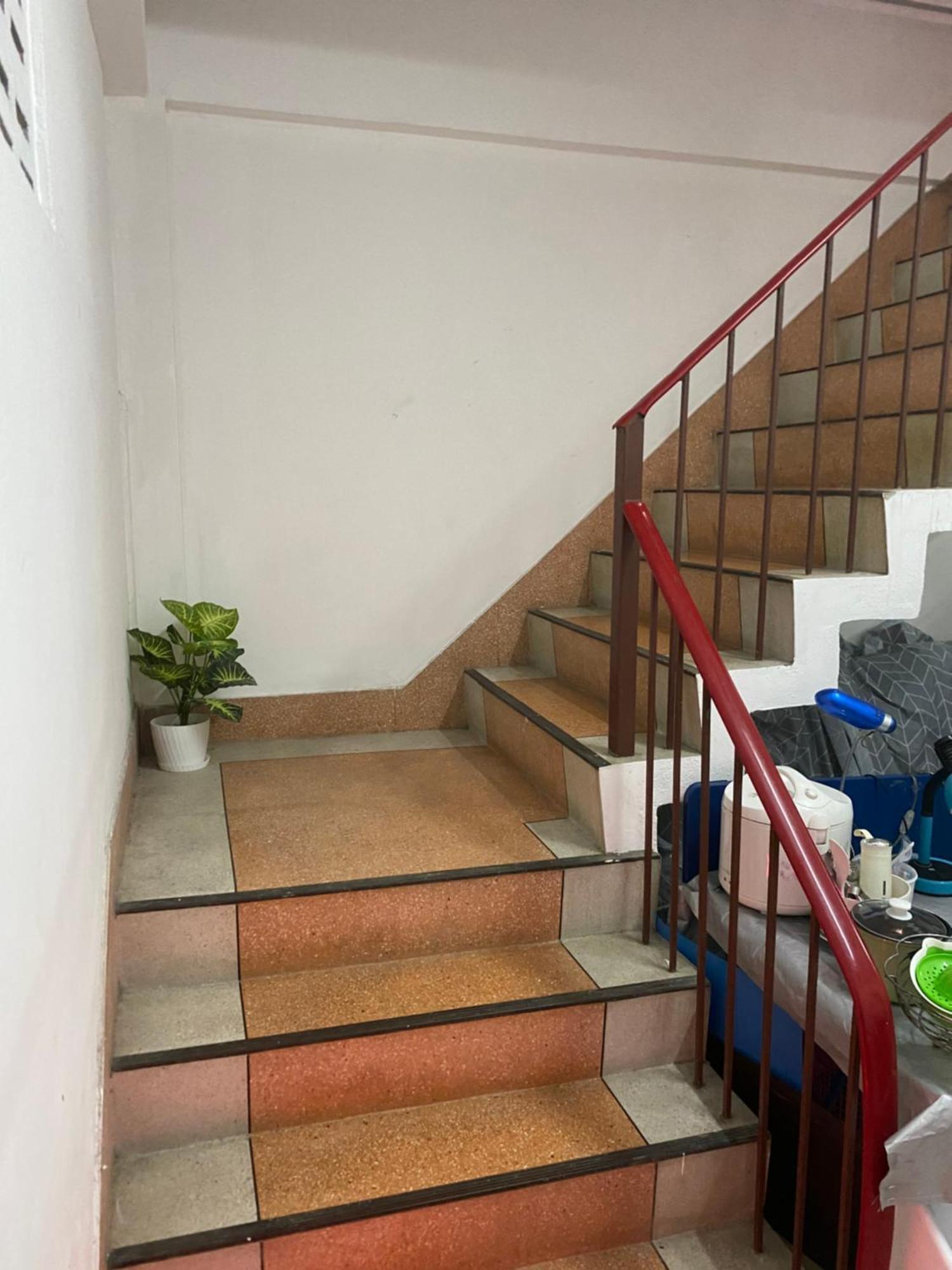 Sleep Break Hostel Sathon 曼谷 外观 照片