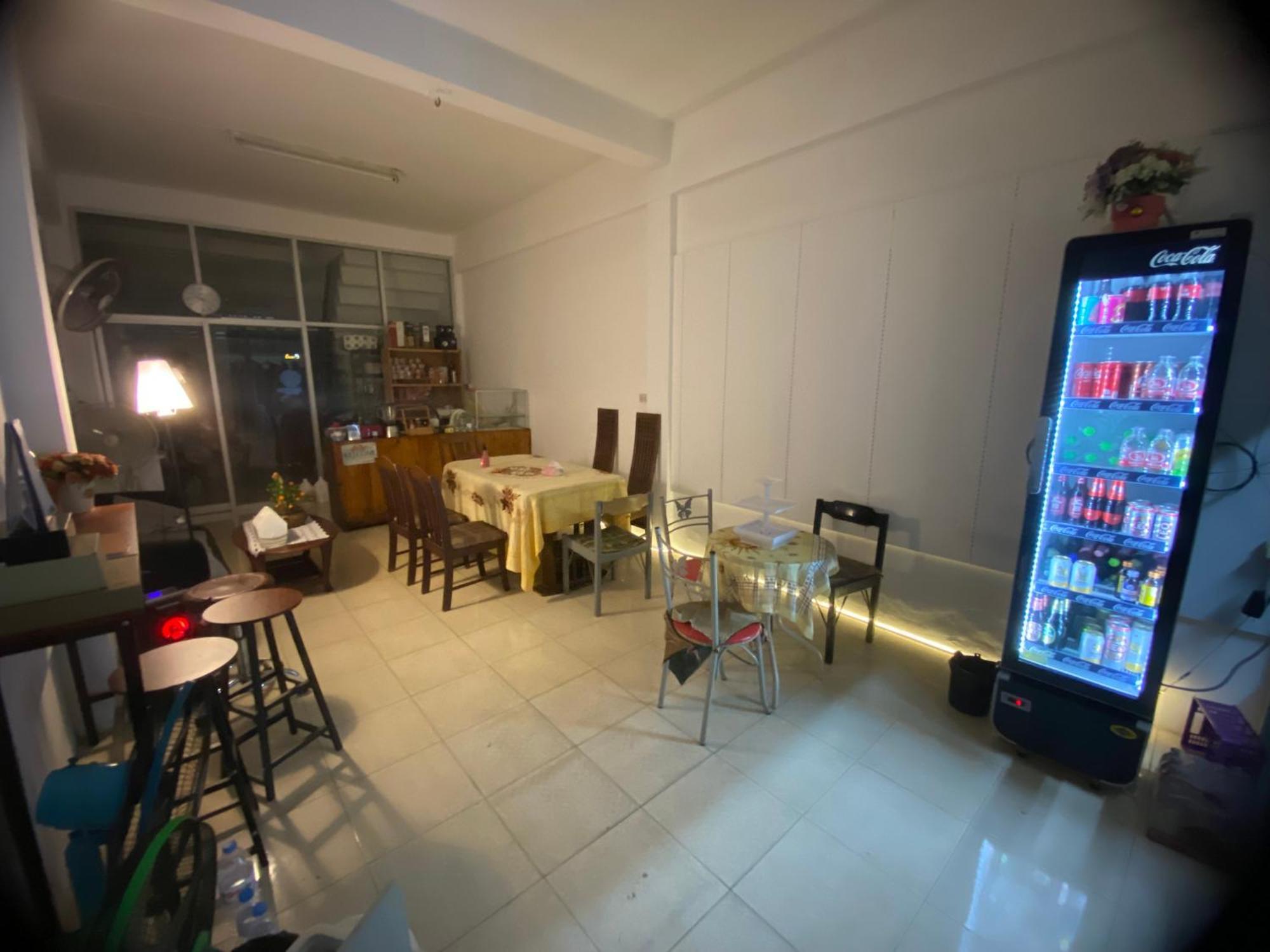Sleep Break Hostel Sathon 曼谷 外观 照片