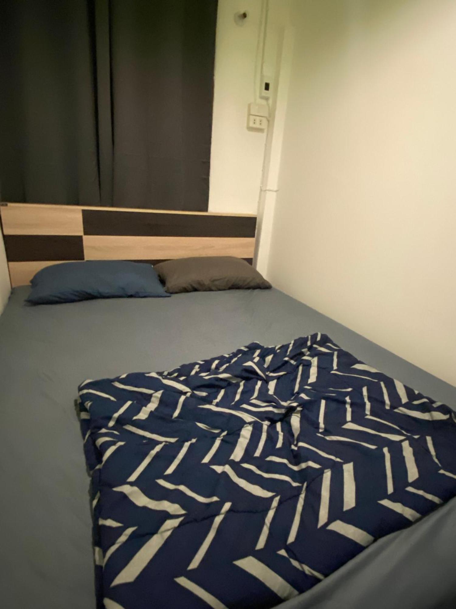 Sleep Break Hostel Sathon 曼谷 外观 照片